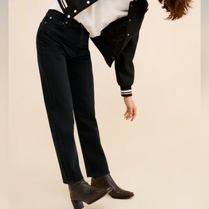 High-Rise Straight Jeans in Black — Women